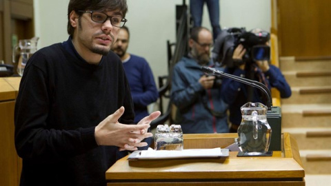 El portavoz de Elkarrekin Podemos en el Parlamento vasco y nuevo secretario general de la formación morada en Euskadi, Lander Martínez. E.P.