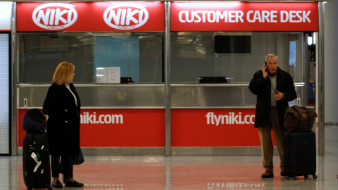 Un mostrador de la aerolínea austriaca Niki en el aeropuerto de Palma de Mallorca. REUTERS/Clara Margais