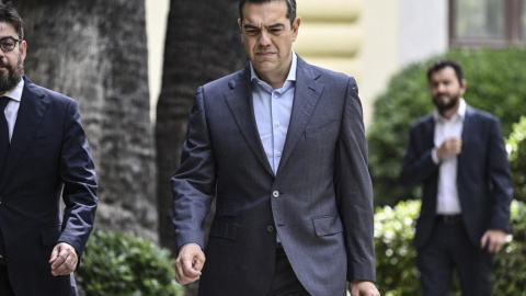 23/05/2023 - Alexis Tsipras abandona el Palacio Presidencial después de su reunión con la presidenta griega Katerina Sakellaropoulou, en Atenas a 23 de mayo de 2023.