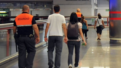 Seguridad privada en el Metro de Madrid.