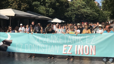 Manifestación antitaurina en San Sebastián este sábado. EH BILDU