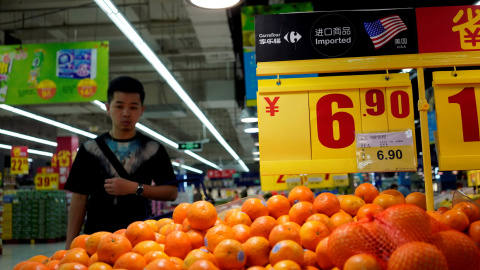 Naranjas importadas de EEUU en un mercado en Shanghai. REUTERS/Aly Song