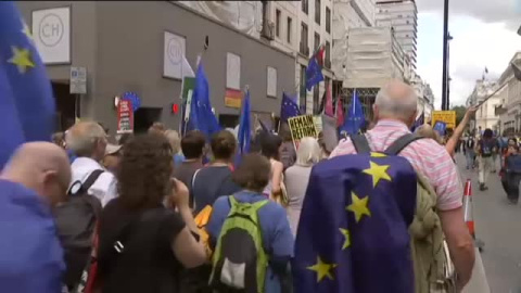 Miles de europeÃ­stas se manifiestan en Londres contra el Brexit 