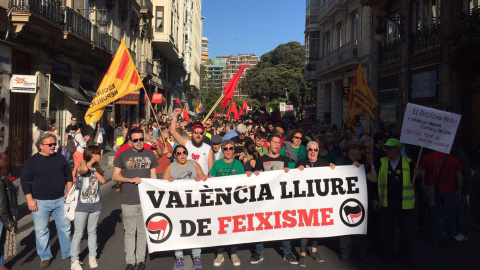 Pancartas antifascistas en Valencia para protestar contra el homenaje a Mussolini. J. C