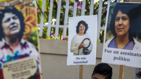 Imagen de archivo de una manifestación ante la embajada hondureña en Nicaragua en 2017. EFE/Jorge Torres