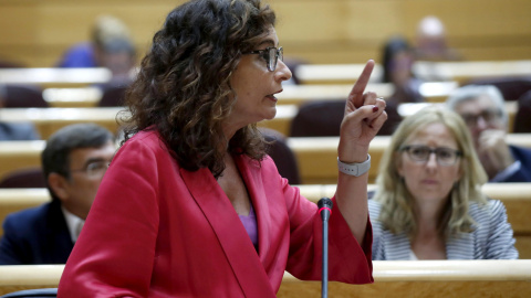 La ministra de Hacienda, María Jesús Montero, durante una intervención en la sesión de control del Gobierno en el Senado. EFE/Kiko Huesca