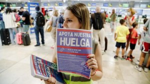 Los tripulantes de cabina de Ryanair anuncian 12 días más de huelga en julio