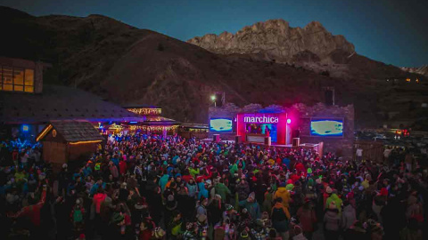 La discoteca Marchica de-Formigal, propiedad del Gobierno de Aragón y de Ibercaja, una de las iniciativas de las que se quejan los opositores de la Canal Roya