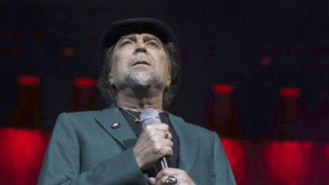 Joaquín Sabina, en el primero de sus dos conciertos en Madrid. EFE