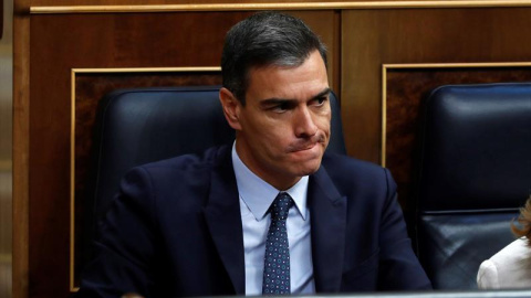 El candidato socialista a la Presidencia del Gobierno, Pedro Sánchez, en la primera votación del debate de investidura.- EFE/Naranjo