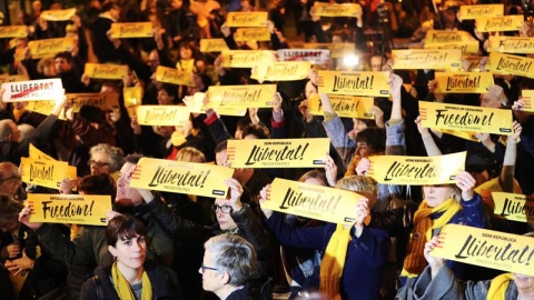 Manifestació de suport a Oriol Junqueras a Sant Vicenç dels Horts. / Europa Press.