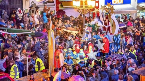 Los Reyes Magos llegan este viernes a España con lluvia, viento, nieve y caídas de termómetros de hasta 8 grados. / AYTO.TORREMOLINOS