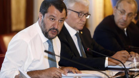 Salvini junto al ministro de Interior. EFE/EPA/RICCARDO ANTIMIANI