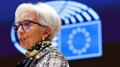 La presidenta del BCE, Christine Lagarde, en una sesión del Parlamento Europeo, en Bruselas. REUTERS/Olivier Matthys/Pool