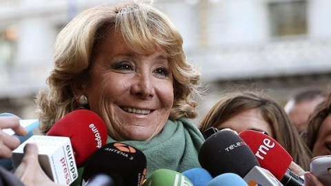 Esperanza Aguirre, a su salida del acto de conciliación con Podemos que terminó sin acuerdo. EFE