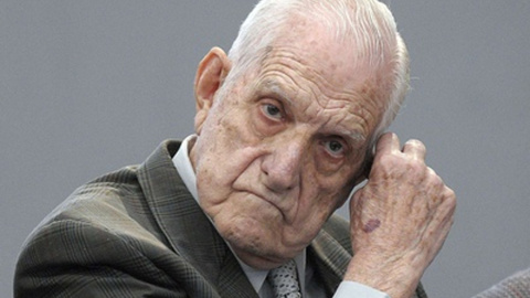 El ex dictador argentino Reynaldo Bignone. AFP