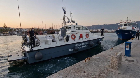 11/08/2022. Barco preparado para una misión de rescate en la isla de Rodas (Grecia), a 10 de agosto de 2022.