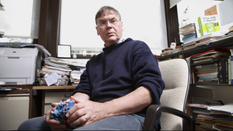 El bioquimico británico Tim Hunt, que ganó el Premio Nobel de medicina en el 2001