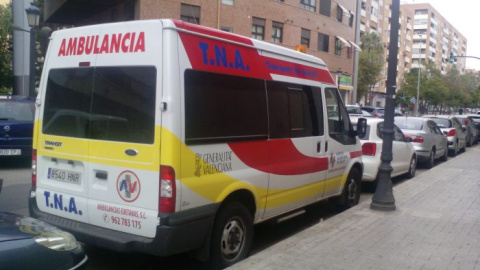 Ambulancia de la Generalitat Valenciana. / Plataforma per la Llengua