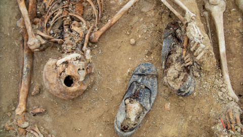 Exhumación en el cementerio de Porreres.