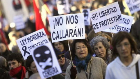 Protesta contra la 'ley mordaza'. EFE