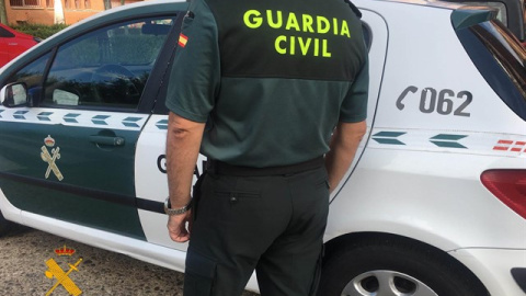 Imagen de archivo de un agente de guardia civil de La Rioja. EUROPA PRESS