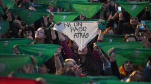 El feminismo se moviliza contra la ultraderecha en Argentina