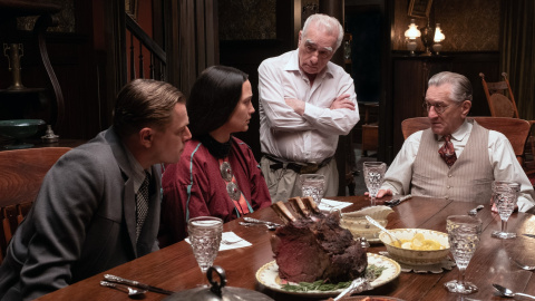 Leonardo DiCaprio, Lily Gladston, Martin Scorsese y Robert De Niro, durante el rodaje (Paramount Pictures)