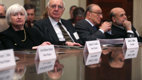 Los expresidente de la Reserva Federal (Fed, el banco central de EEUU), Janet Yellen, Paul Volker, Alan Greenspan y Ben Bernanke, en el acto conmemorativo del centenario de la institucion, en diciembre de 2013, en su sede en Washington. AFP