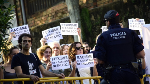 Convocatòria antifeixista dels moviments socials de Sant Boi de Llobregat contra l'acte polític de VOX a la vila. Maria Rubio