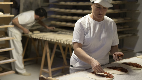 Lidia prepara empanadas. - Gema Rodrigo