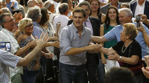 Albert Rivera e Inés Arrimadas en un acto de campaña. EFE/Q. García