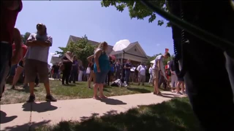 Trump visita El Paso y Dayton en medio de protestas