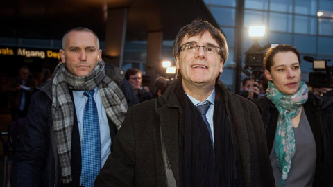 El expresident de Catalunya Carles Puigdemont a su llegada hoy al aeropuerto de Copenhague procedente de Bruselas. - EFE