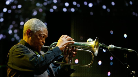 El músico de jazz surafricano Hugh Masekela. / EFE