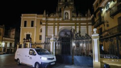 Exhumados los restos del general franquista Queipo de Llano de la basílica de La Macarena