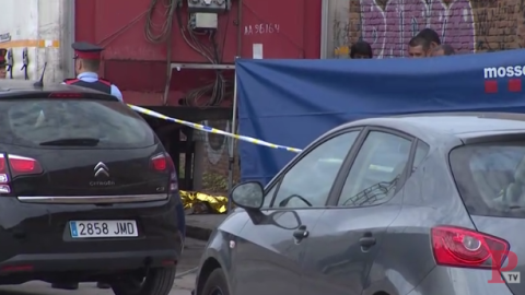 Los Mossos investigan la muerte de una mujer sueca en Barcelona, cuyo cuerpo apareció este lunes bajo un camión. Foto: Europa Press.