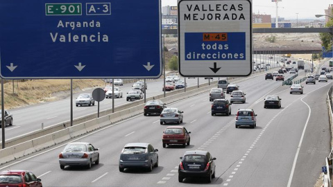 Cartel de una carretera. / EFE