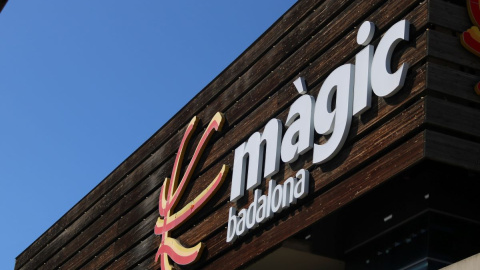 Rótulo del centro comercial Màgic de Badalona, a 10 de marzo de 2023.