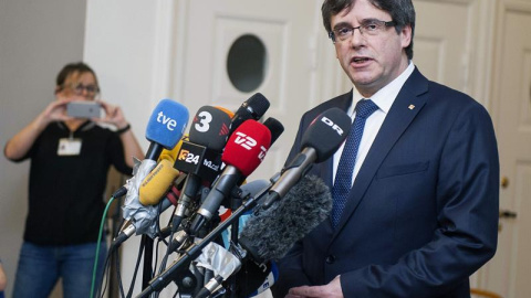 El expresidente de la Generalitat Carles Puigdemont , durante las declaraciones que realizó este martes en el Parlamento de Dinamarca. /EFE