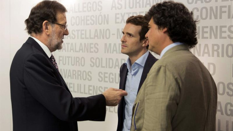 Rajoy, Casado y Moragas, hace unos días. EFE/Tarek