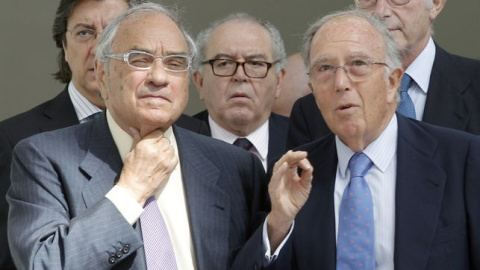 Rodolfo Martin Villa, Eduardo Serra y Marcelino Oreja en Valencia. EFE/ Juan Carlos Cárdena