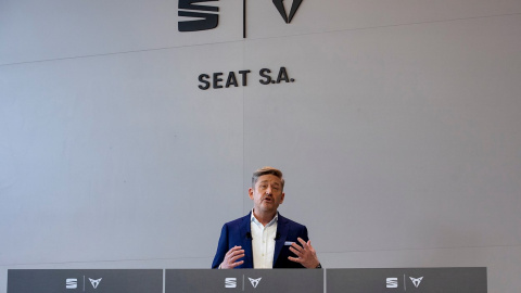 El presidente de Seat, Wayne Griffiths, durante la rueda de prensa que ha ofrecido en la factoría de la compañía en Martorell (Barcelona) para presentar los resultados de la firma en 2020. EFE/Quique Garcia