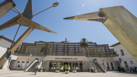 Vista del Hospital Virgen del Rocío de Sevilla | EFE