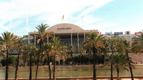 La Orquesta Sinfónica de Cincinnati, dirigida por Paavo Jarvi, debutará mañana en el Palau de la Música de Valencia, en la imagen.