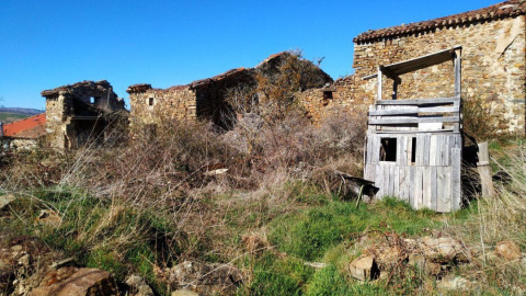 Vista del pueblo castellano de Sarnago, que pertenece a la comarca de Tierras Altas, en la provincia de Soria. EFE