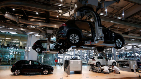 Una fábrica de Volkswagen en Dresde. REUTERS/Fabrizio Bensch