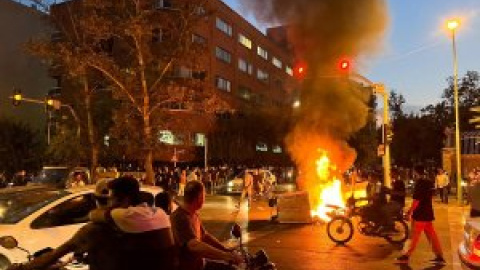 "¡Mujer, vida, libertad!": arde el Kurdistán iraní, plagado de protestas por la muerte de Mahsa Amini