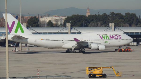 Un avión de Wamos.