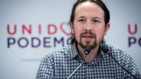 El líder de Podemos, Pablo Iglesias, comparece en la sede de Podemos en Madrid tras conocer el resultado de las elecciones en Andalucía. / EFE - LUCA PIERGIOVANNI